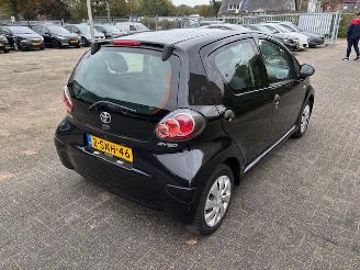 Toyota Aygo 1.0 Now 5-drs airco picture 3