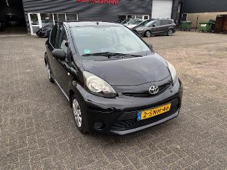 Toyota Aygo 1.0 Now 5-drs airco picture 4