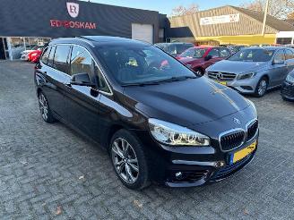 škoda osobní automobily BMW 2-serie 218i 7-Pers Pano 136pk 2016/4