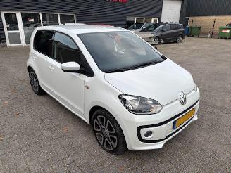  Volkswagen Up! 1.0  5-drs High Up! airco navi 2015/4