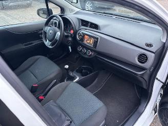 Toyota Yaris 1.0 5-drs Aspiration airco picture 12