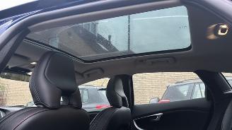 Volvo V-40 2.0 D2 Ocean Race Pano Leer camera picture 9