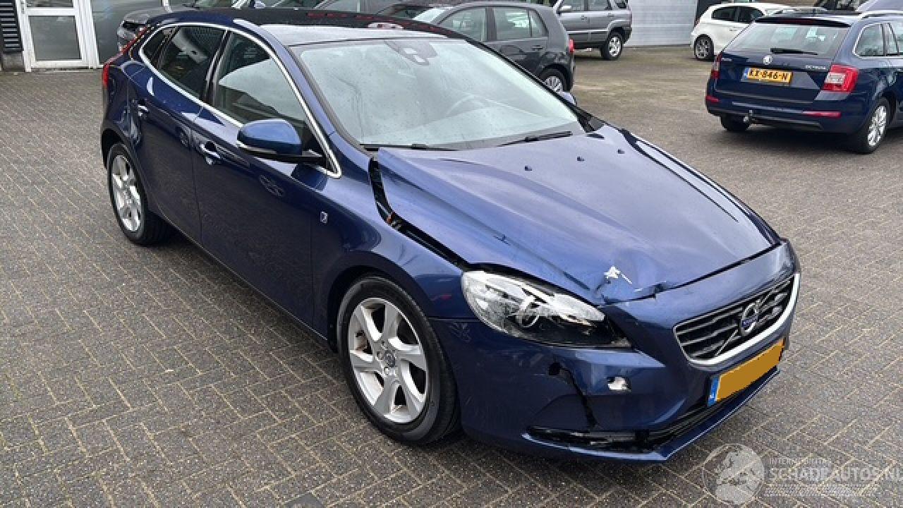 Volvo V-40 2.0 D2 Ocean Race Pano Leer camera