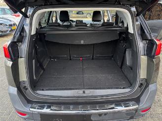Peugeot 5008 1.2 Puretech Premium picture 14