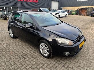 krockskadad bil auto Volkswagen Golf 1.2 Tsi 5-drs Highline clima 2012/9