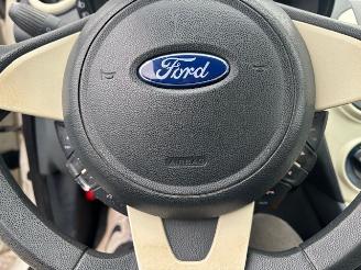 Ford Ka 1.2 Style airco picture 10