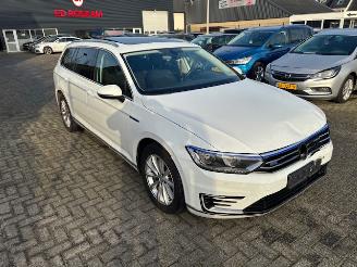 škoda osobní automobily Volkswagen Passat 1.4 Tsi GTE Connected Series Pano Nap 2016/12