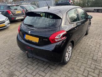 Peugeot 208 1.2 5-drs Envy Nap picture 4