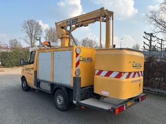 krockskadad bil bedrijf Mercedes Sprinter 311 CDI  Hoogwerker 2002/11