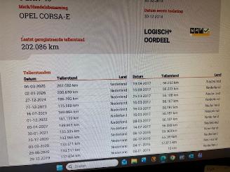 Opel Corsa 1.0 5-drs Turbo Edition picture 17