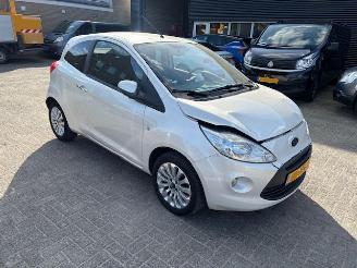 Voiture accidenté Ford Ka 1.2 Titanium X airco Nap 2012/7