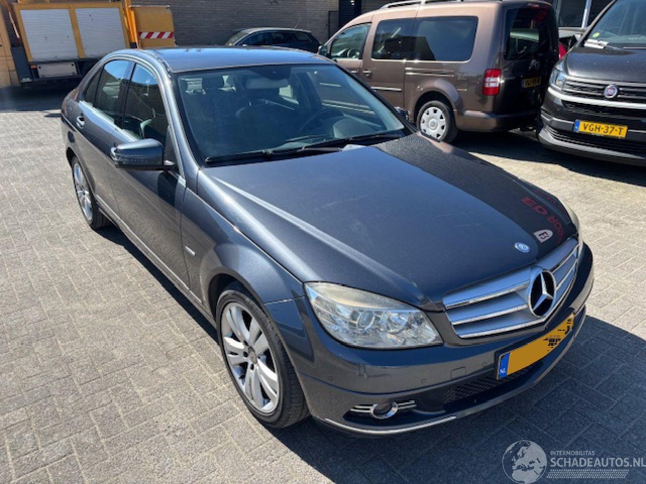 Mercedes C-klasse 180 CGI  automaat