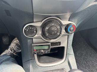 Ford Fiesta 1.25 5-drs Limited airco Nap picture 10