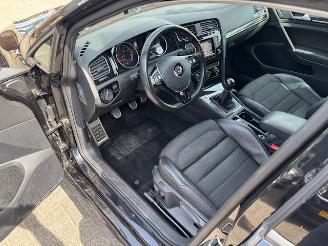 Volkswagen Golf 1.2 TSI Edition R picture 11