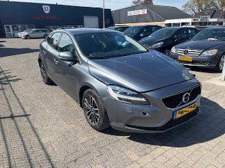 Auto incidentate Volvo V-40 2.0 D2 Nordic+ Automaat 2017/5