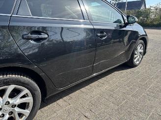 Toyota Auris 1.2 T Sports Dynamic picture 4