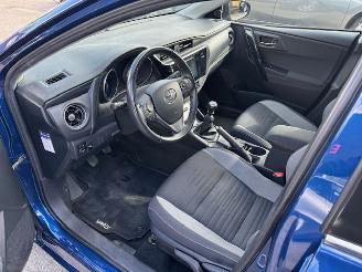 Toyota Auris 1.2T Aspiration Limited picture 12