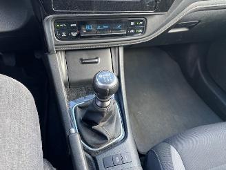 Toyota Auris 1.2T Aspiration Limited picture 15