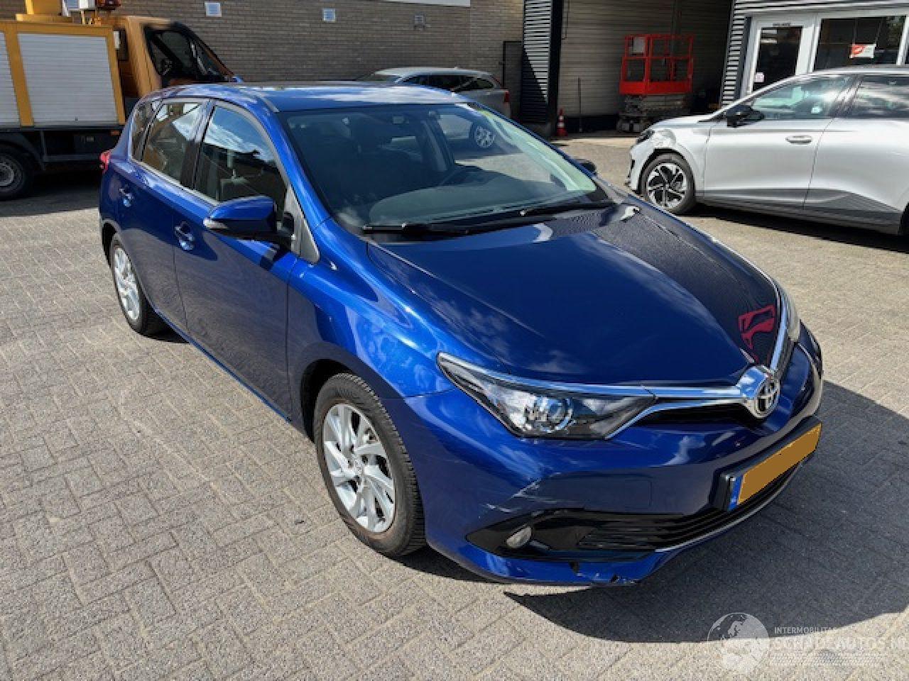 Toyota Auris 1.2T Aspiration Limited