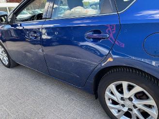 Toyota Auris 1.2T Aspiration Limited picture 8