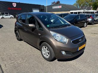 damaged passenger cars Kia Venga 1.4 Plus Pack airco 2013/5