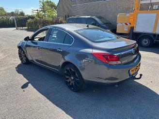 Opel Insignia 2.0 T Ecexutive  automaat 220pk NAP picture 4