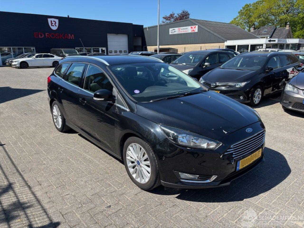 Ford Focus 1.0 Titanium Edition