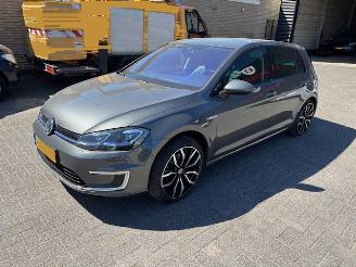 Volkswagen Golf e-Golf  Automaat picture 3