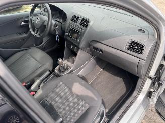 Volkswagen Polo 1.0 5-drs airco picture 7