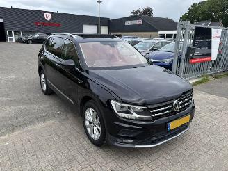 Schadeauto Volkswagen Tiguan 1.5 TSI  Allspace Pano Comfort 2019/3