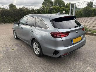 Unfallwagen Kia Ceed 1.4T GDI Automaat  Dynamic Plus Line 2019/8