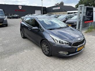  Kia Cee d 1.6 GDI 20TH Anniversary 2013/9