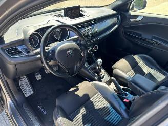 Alfa Romeo Giulietta 1.6 JTD Distinctive picture 12