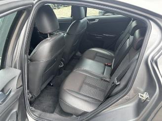 Alfa Romeo Giulietta 1.6 JTD Distinctive picture 13
