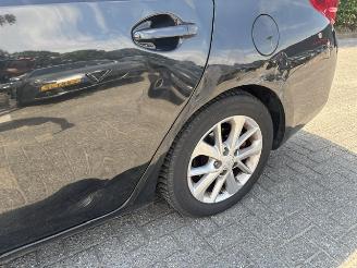 Toyota Auris 1.8 Hybrid Pano automaat Sports picture 6