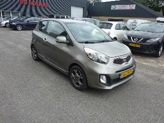  Kia Picanto 1.0 CVVT DESIGN EDITION AIRCO 2013/1