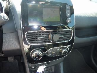 Renault Clio 0.9 TCE INTENS CLIMAT picture 11