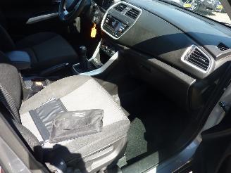Suzuki SX4 S-CROSS 1.6 picture 7