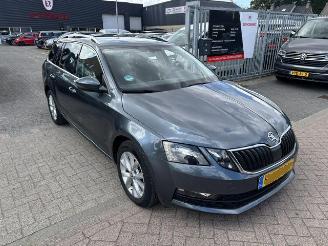 skadebil auto Skoda Octavia 1.0 TSI Automaat NAP 2018/4