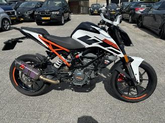 KTM 125 Duke 125 Duke Abs picture 2