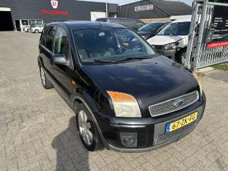 Avarii autoturisme Ford Fusion 1.4 16v Futura Airco NAP 2008/2