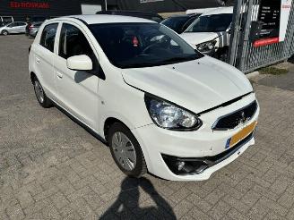 Coche accidentado Mitsubishi Space-star 1.0 Cool+  5-drs airco Nap 2017/3