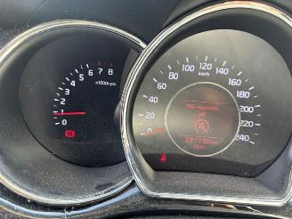 Kia Ceed 1.6 GDI 5-drs Clima picture 17