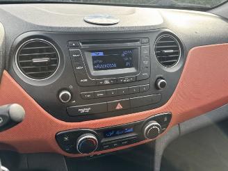 Hyundai I-10 1.0 i-Motion Comf+  Clima picture 14