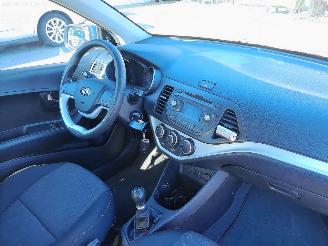 Kia Picanto 1.0 5-drs Summer Edition NAP picture 10