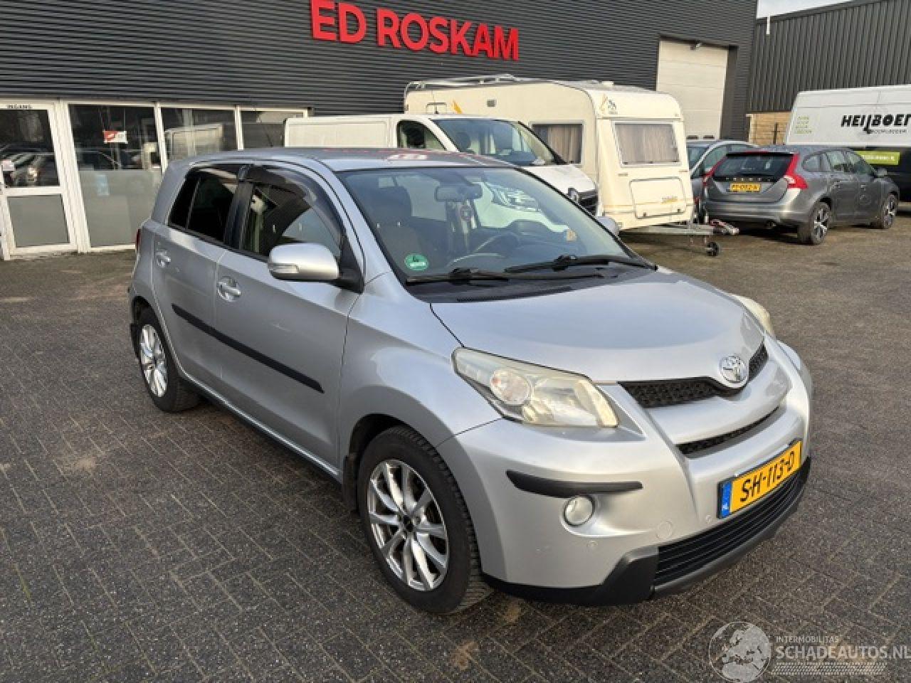 Toyota Urban Cruiser 1.3 Dynamic Pearl