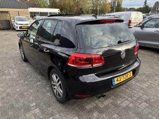 Coche accidentado Volkswagen Golf 1.4 TSI DSG Highline 122pk 2012/5