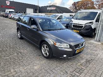škoda osobní automobily Volvo V-50 2.0 BUSINESS PRO ED. 2011/7