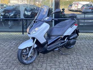uszkodzony motocykle Yamaha XMAX 125  2009/7
