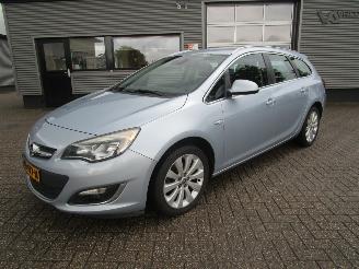 Unfallwagen Opel Astra SPORTS TOURER 1.4 Turbo Sports+ 2015/5